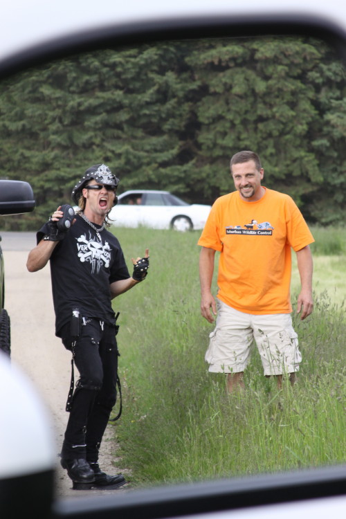 Billy the Exterminator and Brad